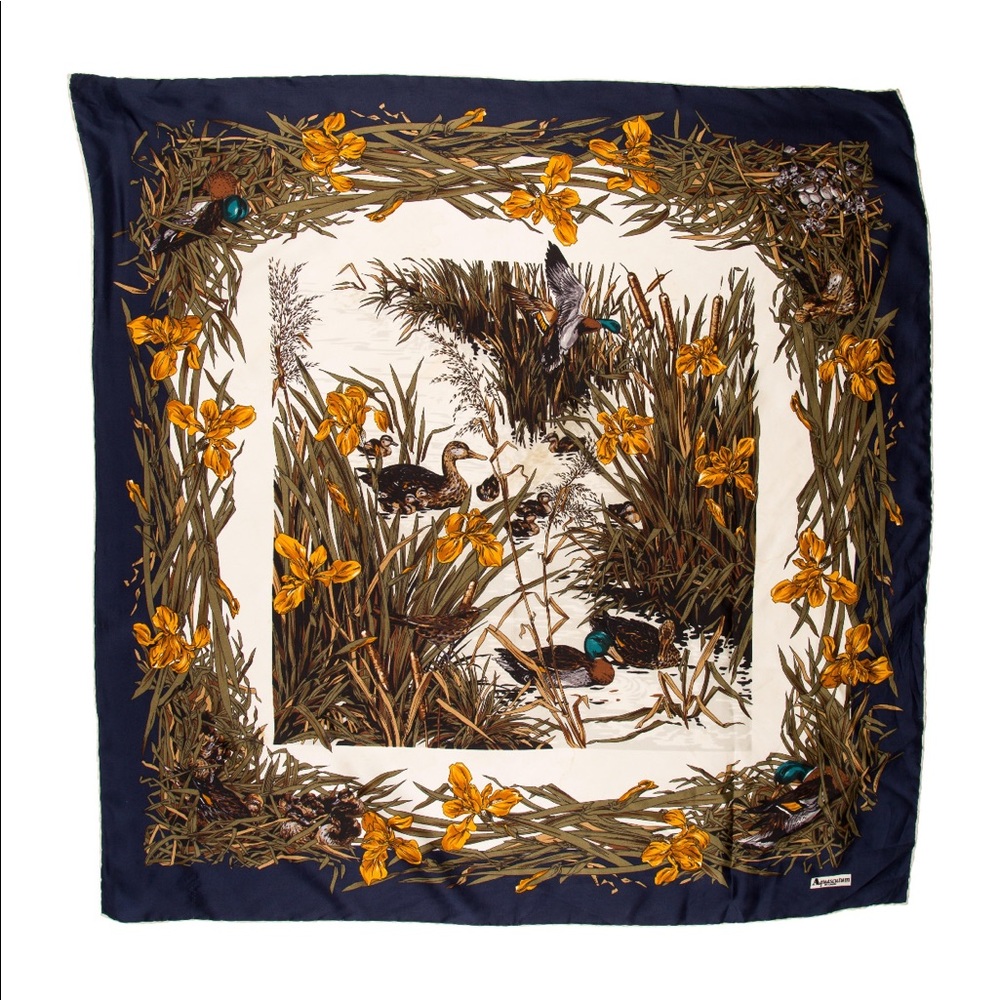 Aquascutum 100% silk printed scarf